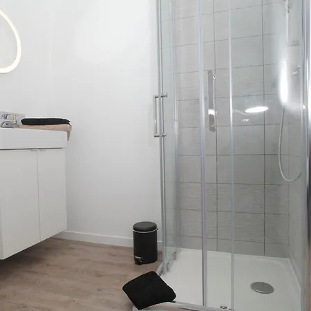 Appartement Sleepinconcarneau - Centre Piétonnier - 200 M De La Concarneau